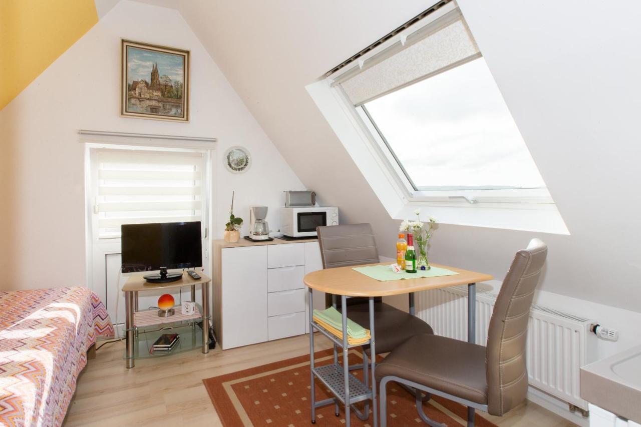 Casa Felicitas - Ferienwohnung & Studio 莫内西 外观 照片